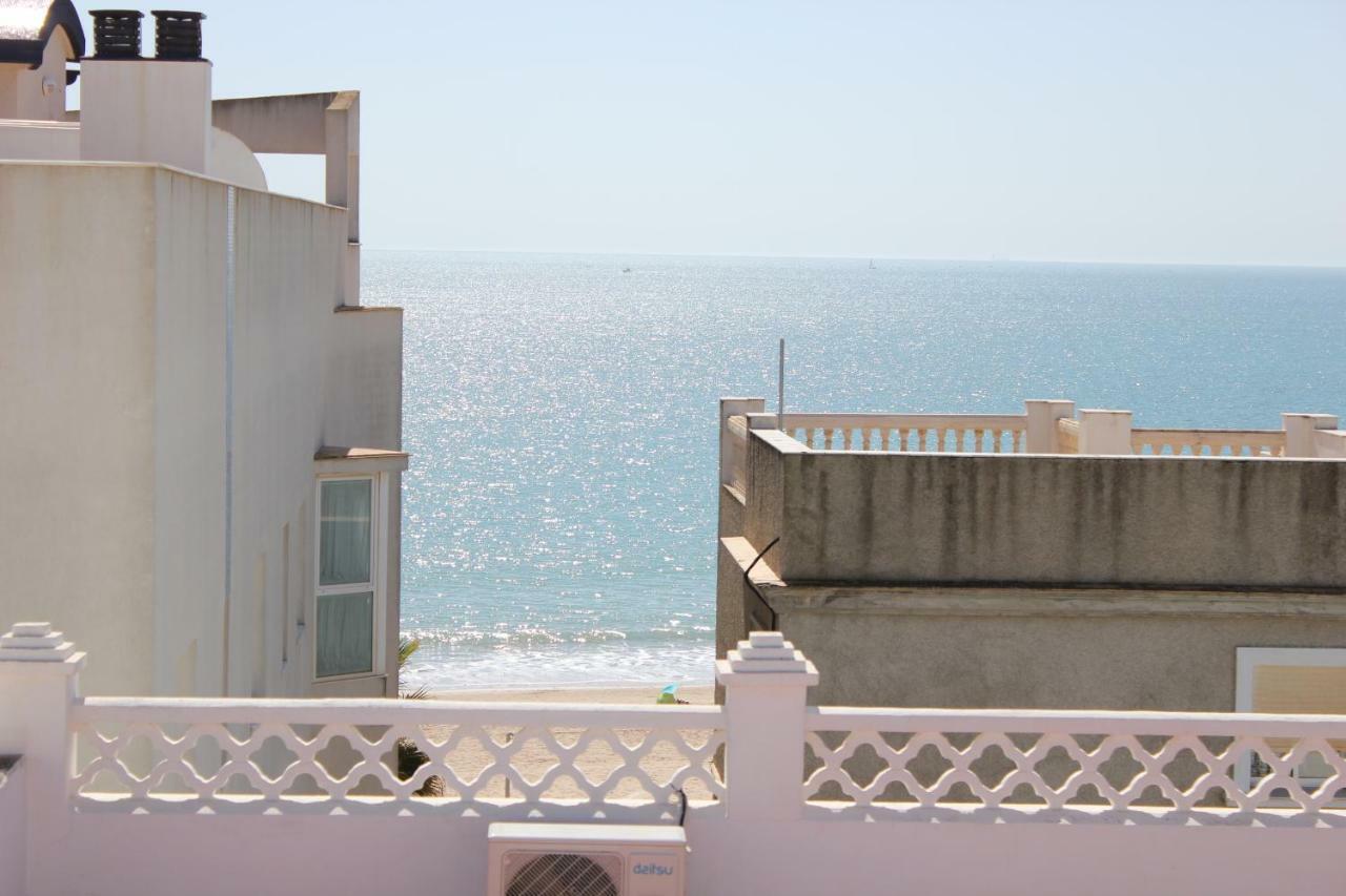 Апартаменты Apartamento Puerta Al Mar Рота Экстерьер фото